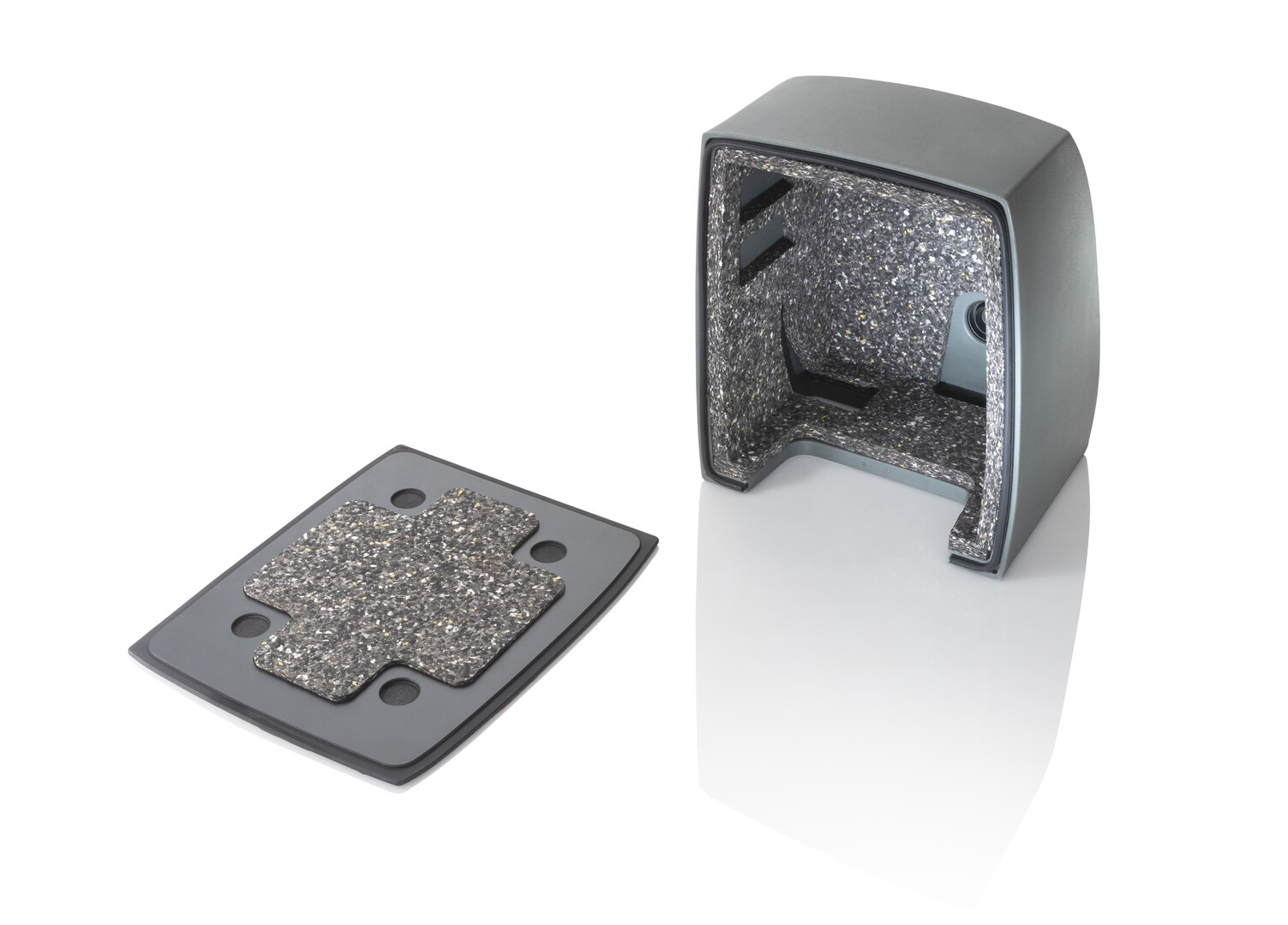 Dürr Dental Tyscor VS 1 with noise reduction hood